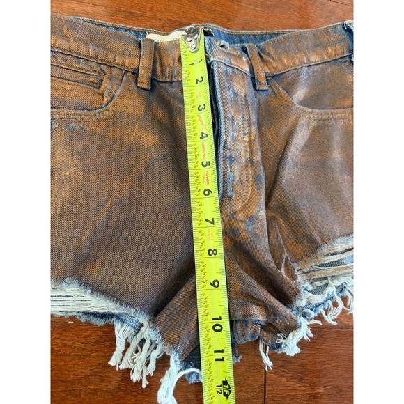Anthropologie PILCRO Devon Rins Jean Shorts COATED EDITION Sz 27 Metallic Bronze - Picture 13 of 14